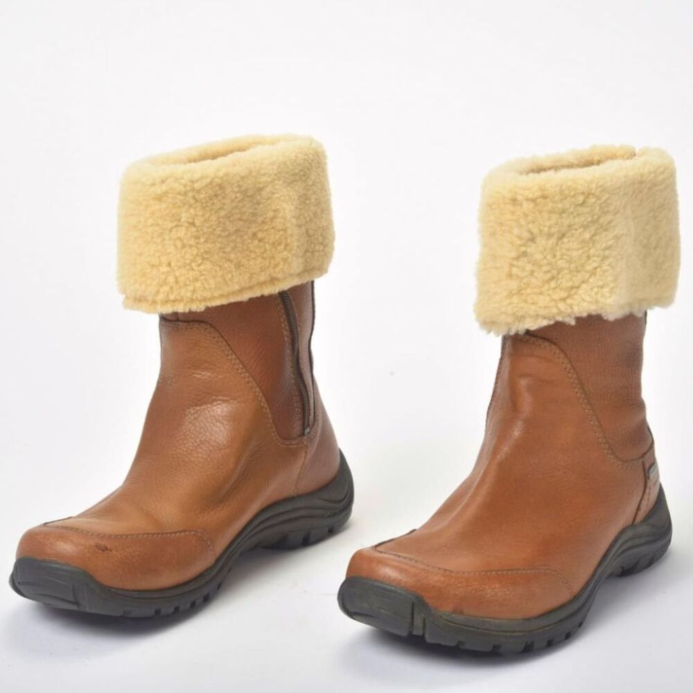 Uggs Brown Leather Ankle Shearling Cuff Bootie Size US 8  / EUR 39 - Picture 2 of 6